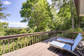 Dog-Friendly Blowing Rock Chalet with Stunning Views Blowing Rock